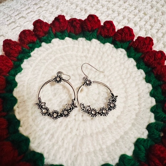 Gold Filigree Statement Earrings with Intricate Design - Picture 3 of 5